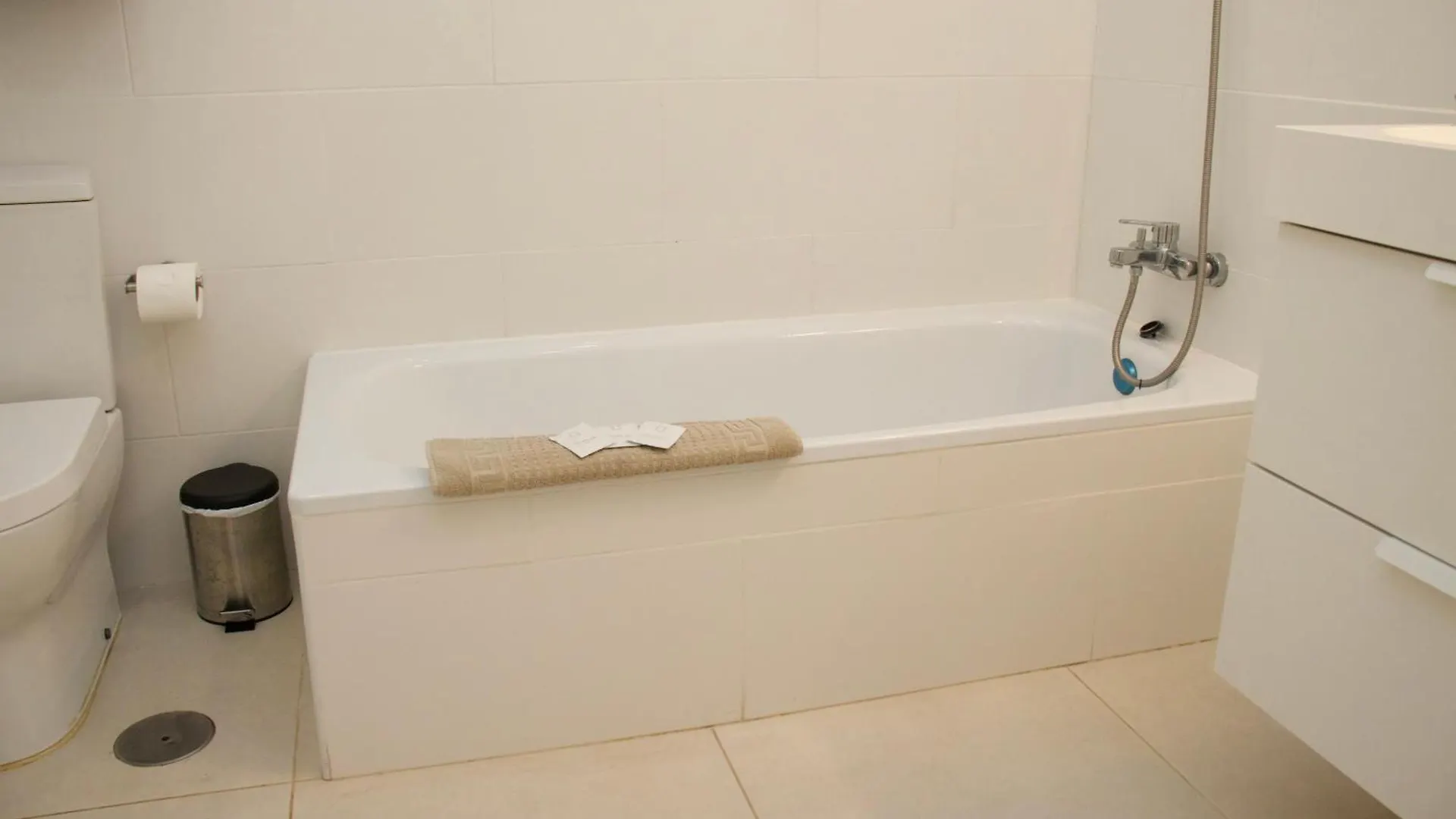 Capitain Beachside Haven Acantilado de los Gigantes