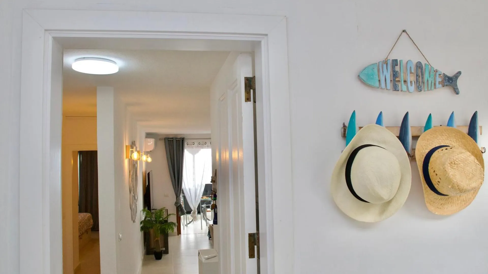 Capitain Beachside Haven Acantilado de los Gigantes