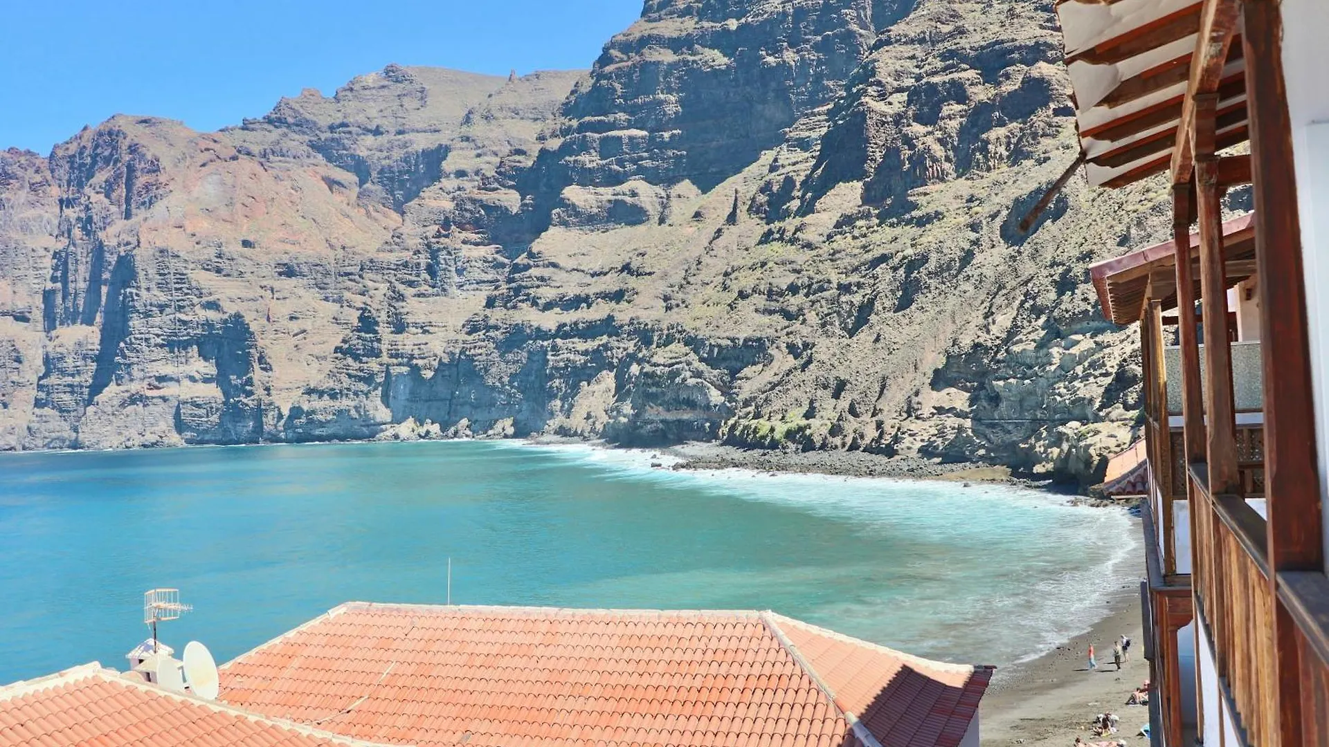 Apartment Capitain Beachside Haven Acantilado de los Gigantes Spain