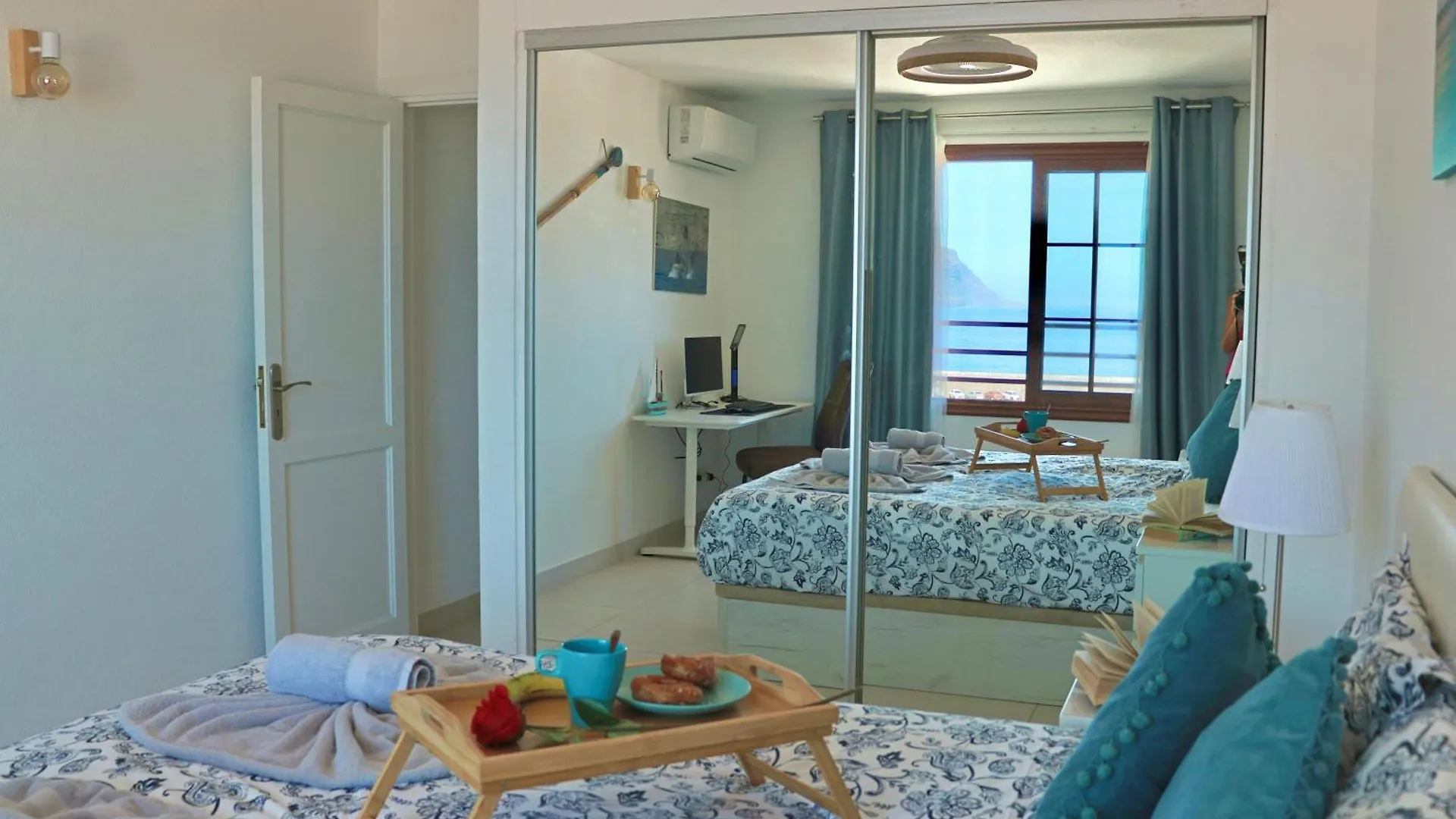 Apartment Capitain Beachside Haven Acantilado de los Gigantes
